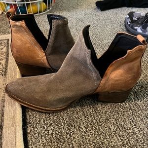Leather and suede ankle booties